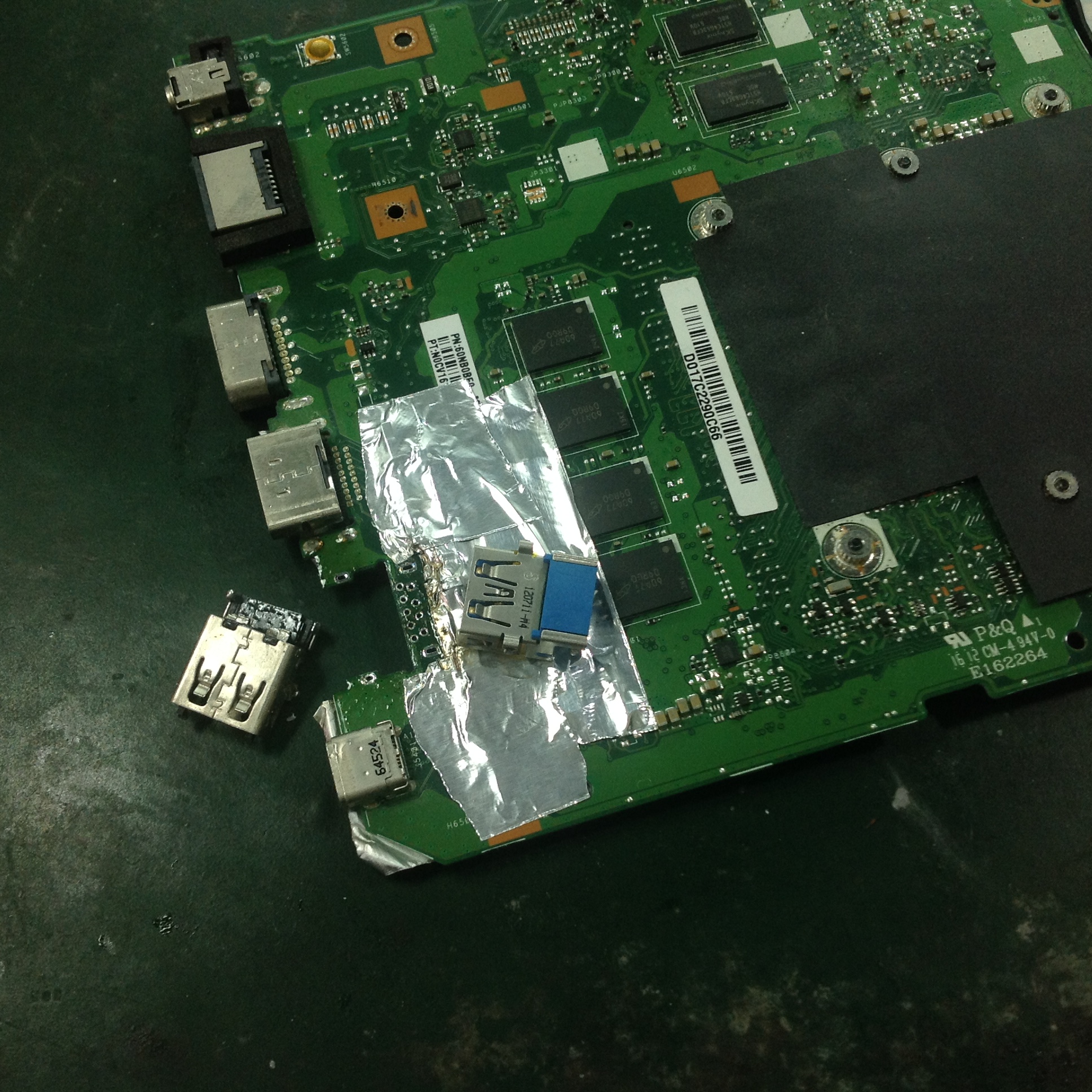 ASUS เปลี่ยนช่อง USB