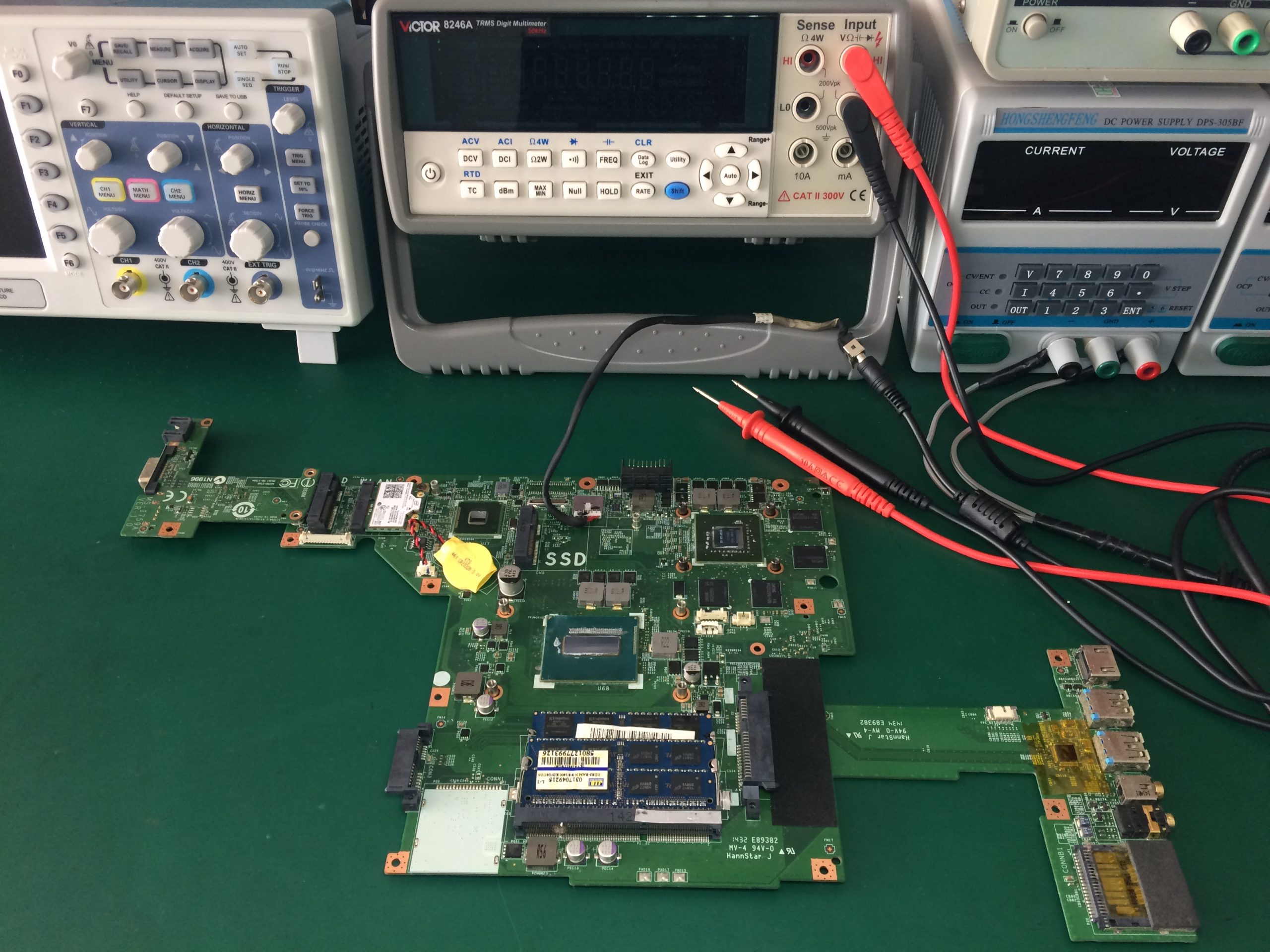 MSI MS-1759 ไม่มีภาพ