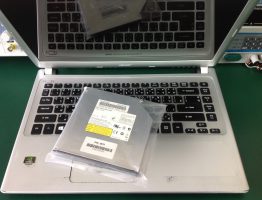 ACER V5-471G เปลี่ยน DVD