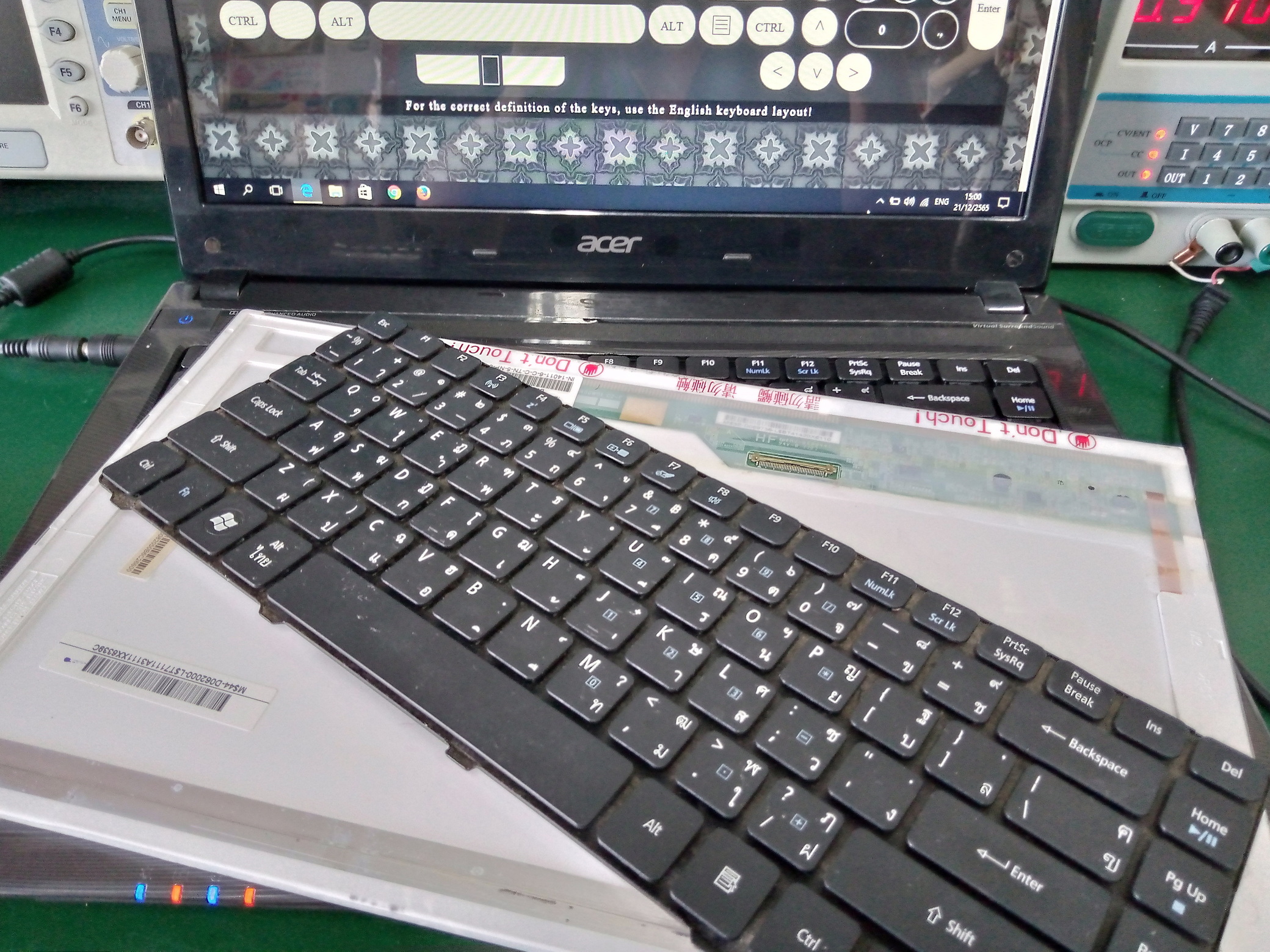 ACER 4752ZG เปลี่ยนจอ และ Keyboard