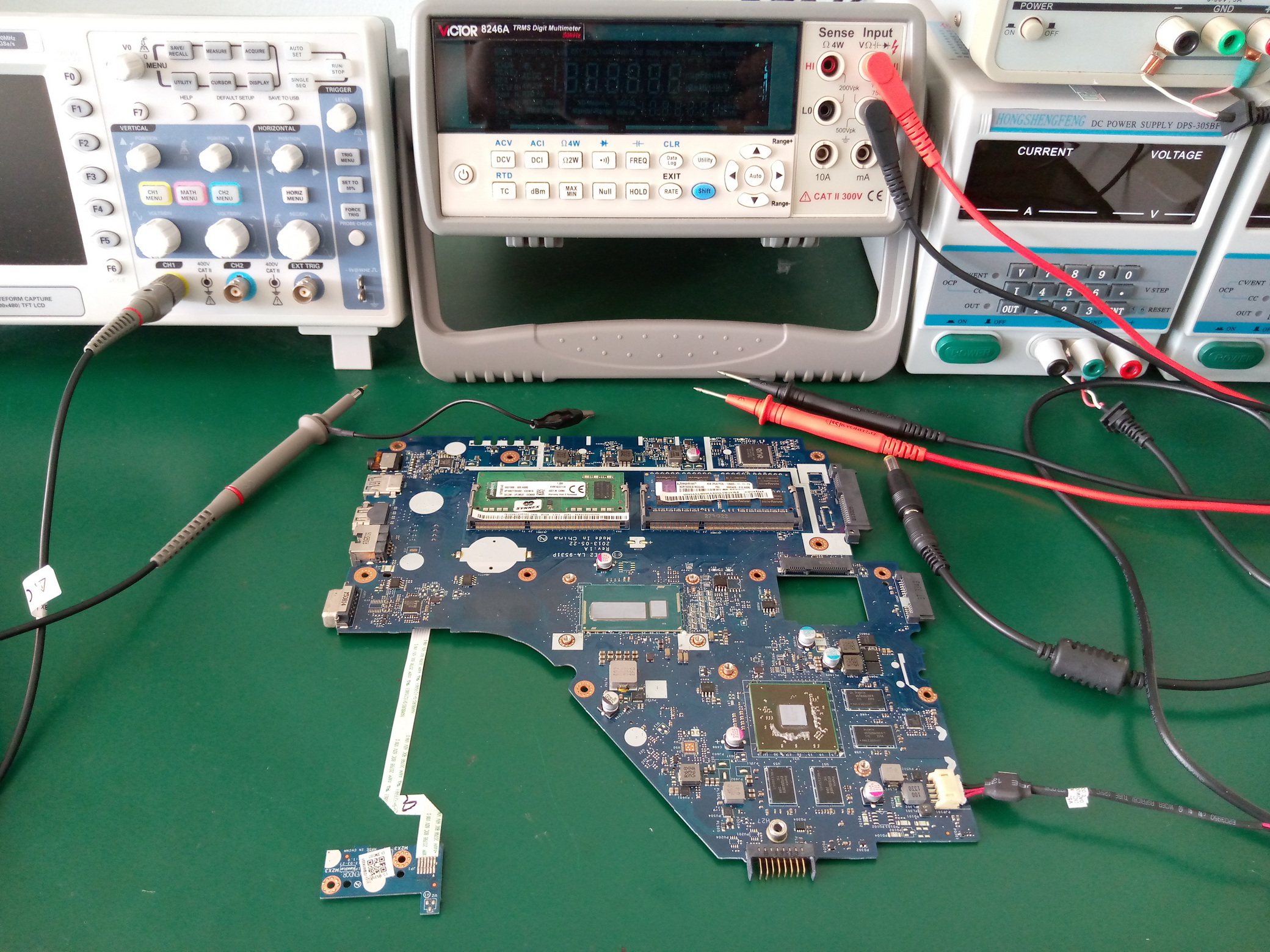 ACER E1-572G เปิดไม่ติด