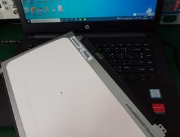 HP 14-bs043TX เปลี่ยนจอ