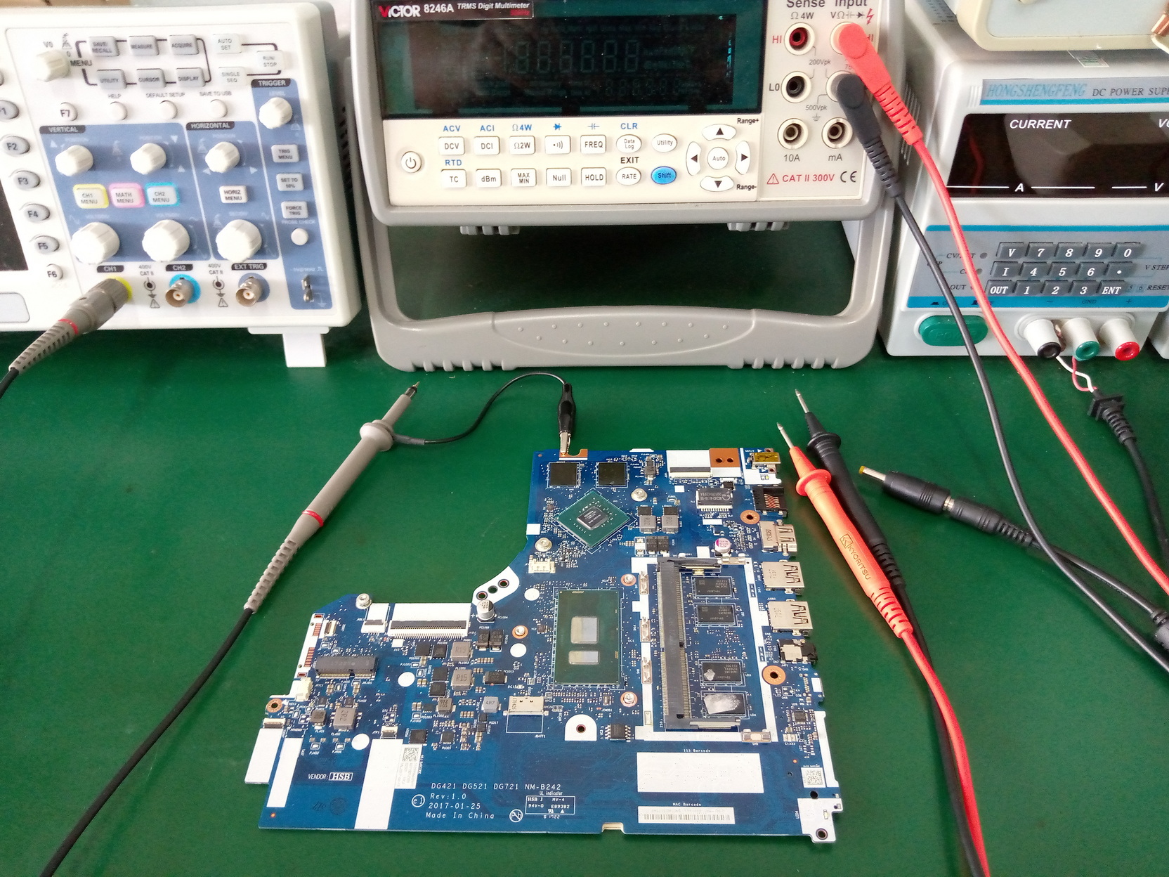 LENOVO ideapad 520 เปิดไม่ติด